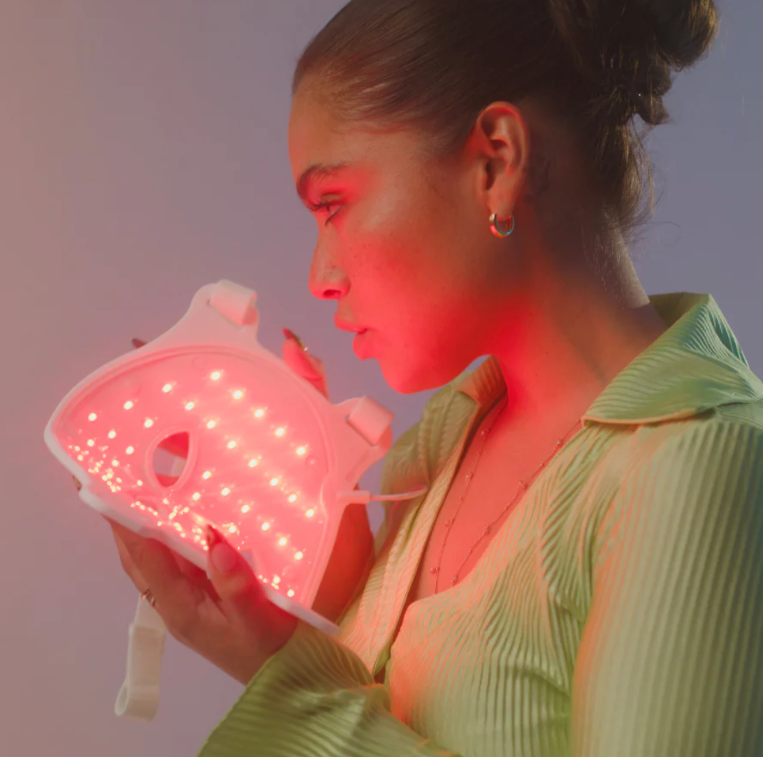 Omnilux Contour Face Red Light Therapy