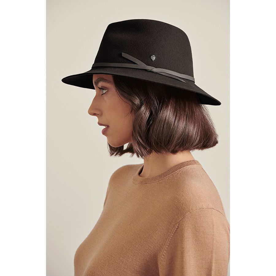 Helen Kaminski Carly Hat Black